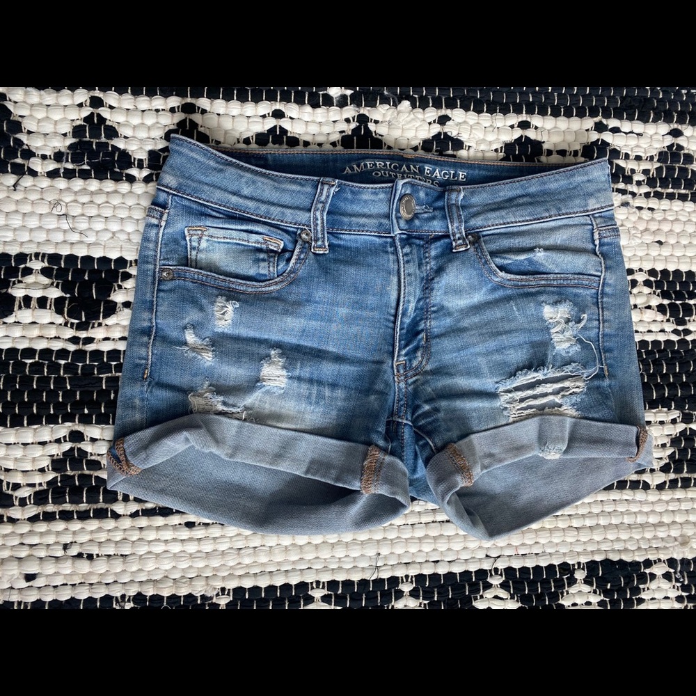 AEO shorts